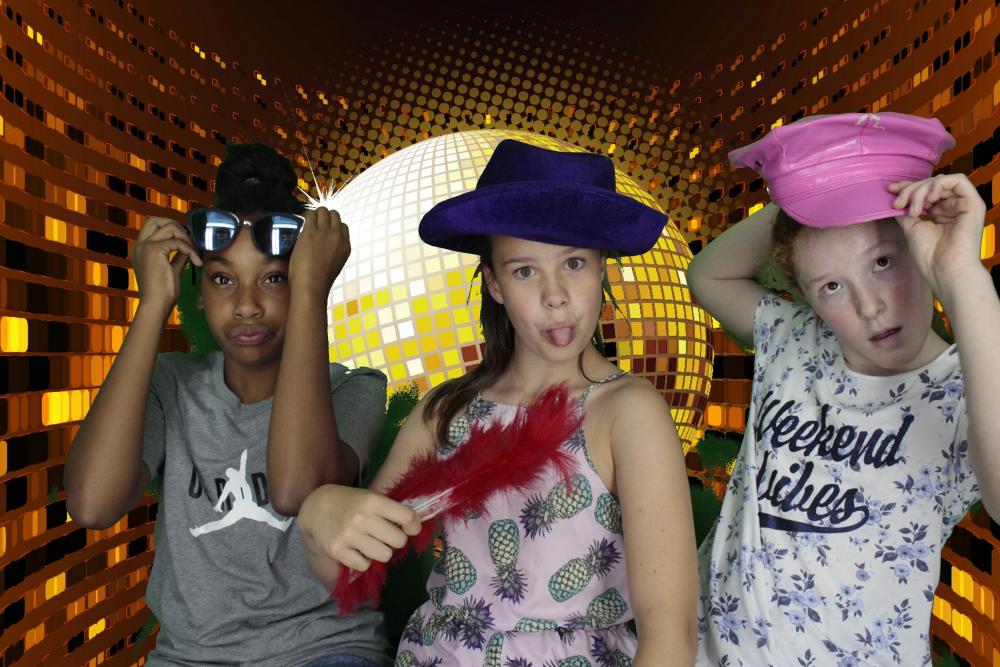 Fun Day | View more photos from the event at gallery.myphotoboothexperience.co.uk/u/MyPhotoBoothExperienceLtd/Fun-Day